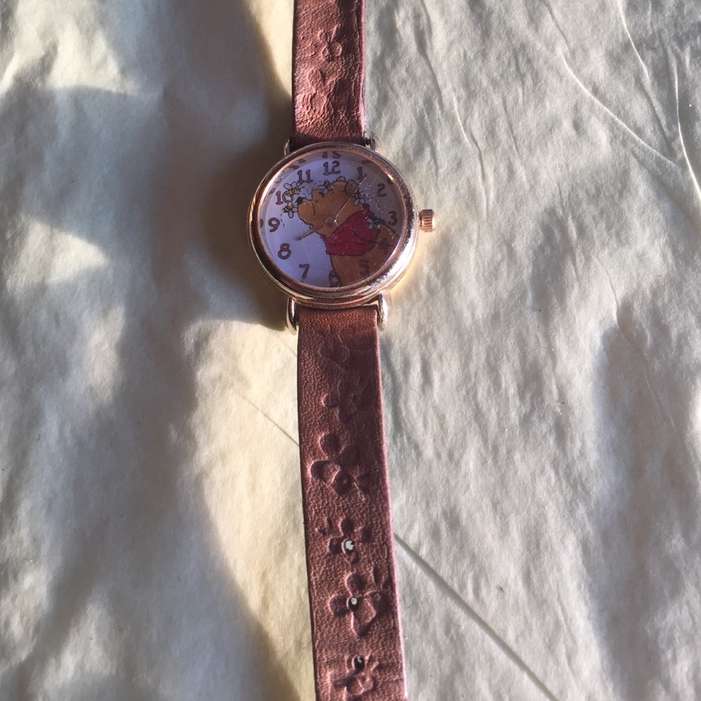 Pooh watch - Picture 2 of 4
